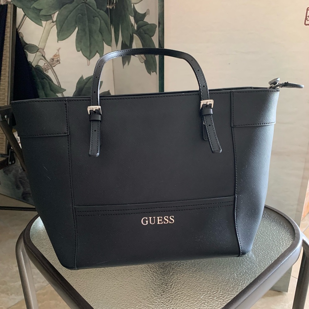 Guess medium-sized tote bag